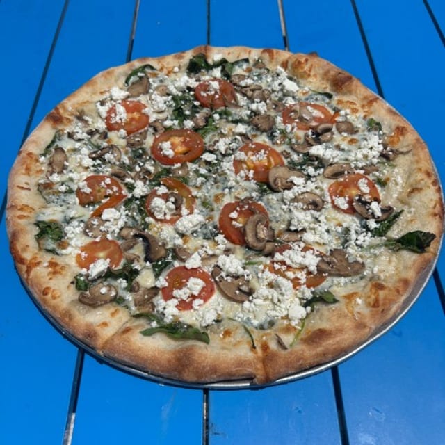 Da Ladies Man Pizza 16".