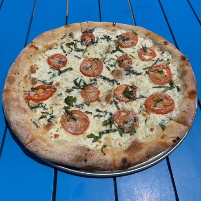 Margherita Pizza 16".